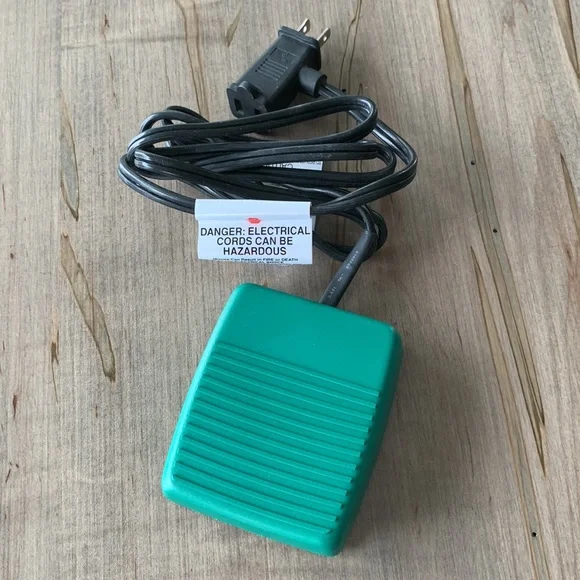 Foot Petal Switch - Picture 1 of 4